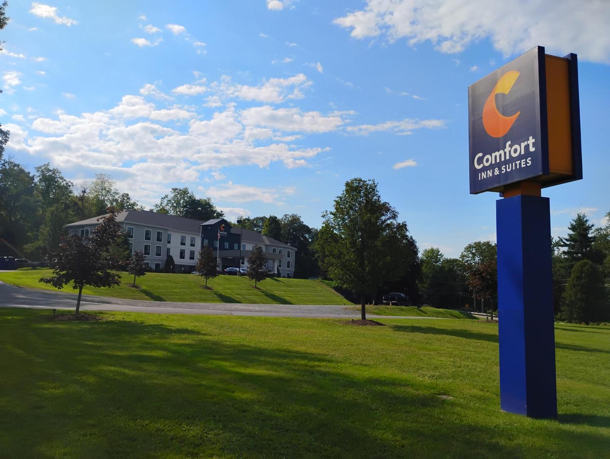Comfort Inn & Suites Tunkhannock Экстерьер фото