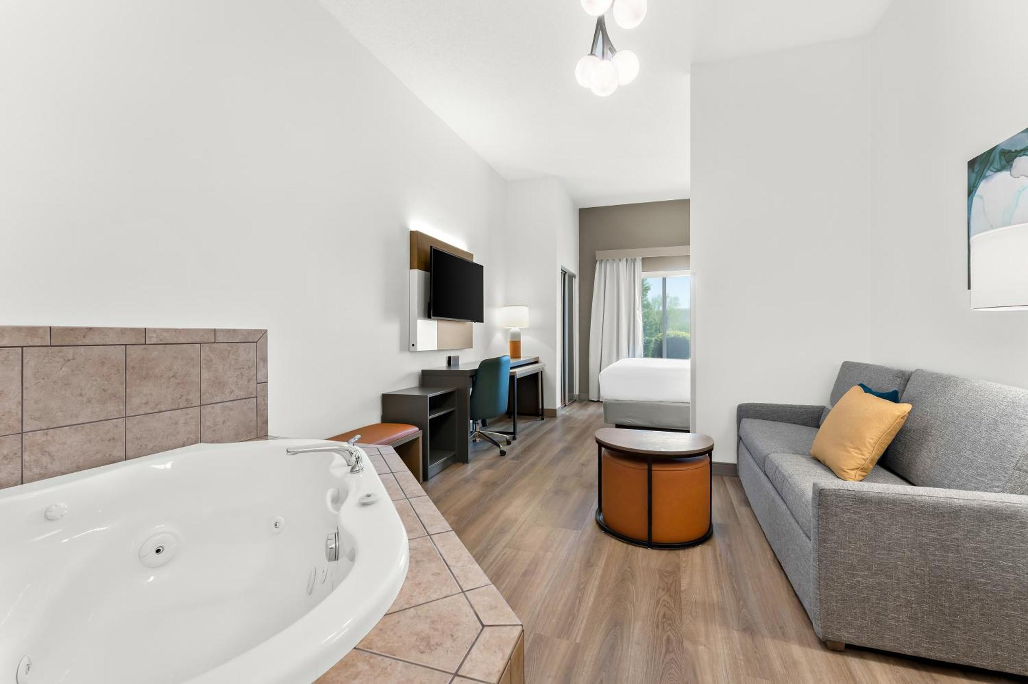 Comfort Inn & Suites Tunkhannock Экстерьер фото
