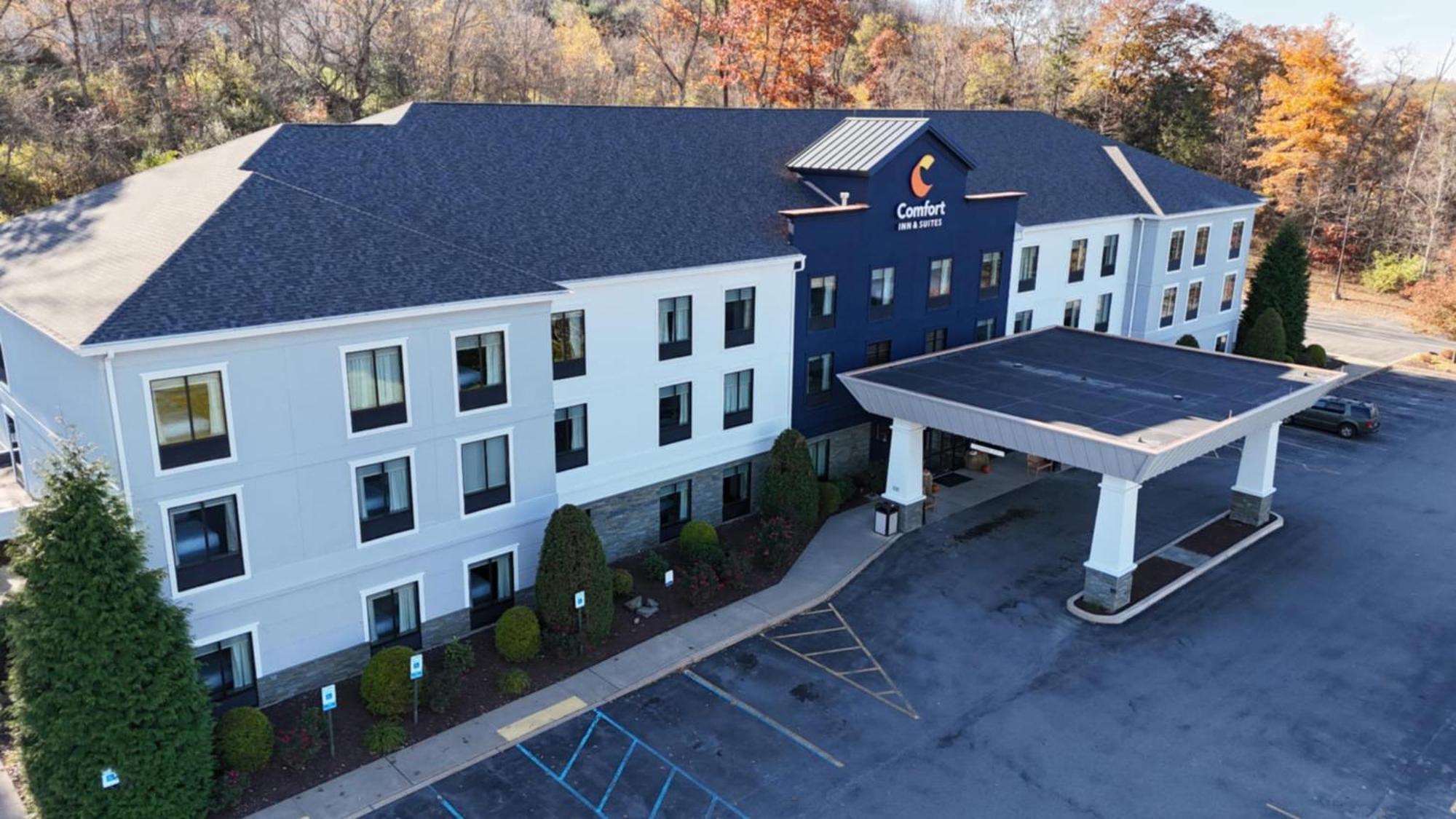Comfort Inn & Suites Tunkhannock Экстерьер фото